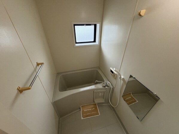 エスポワールA棟の物件内観写真